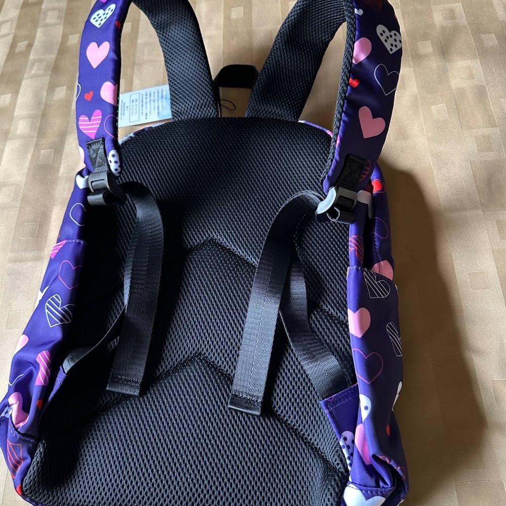 Heart Patterned Backpack NEW - Picture 4 of 7